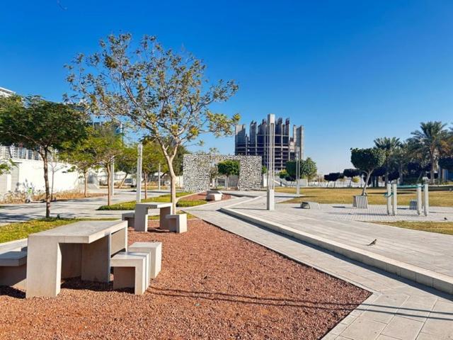 Urban Cozy -sea View With Pool And Gym Access Abou Dabi